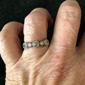 Judith RIPKA Sterling Silver and Cubic Zirconia Ring- Size 6